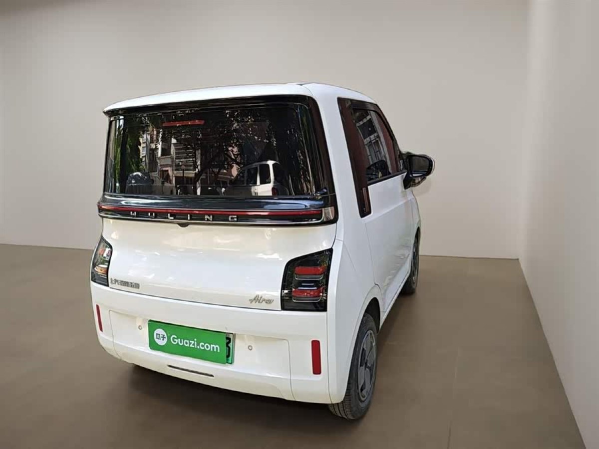 五菱汽车 五菱Air ev晴空 2024 汽车图片 #8