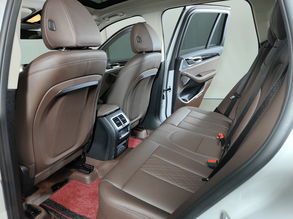 BMW X3 M 2022 car image #8