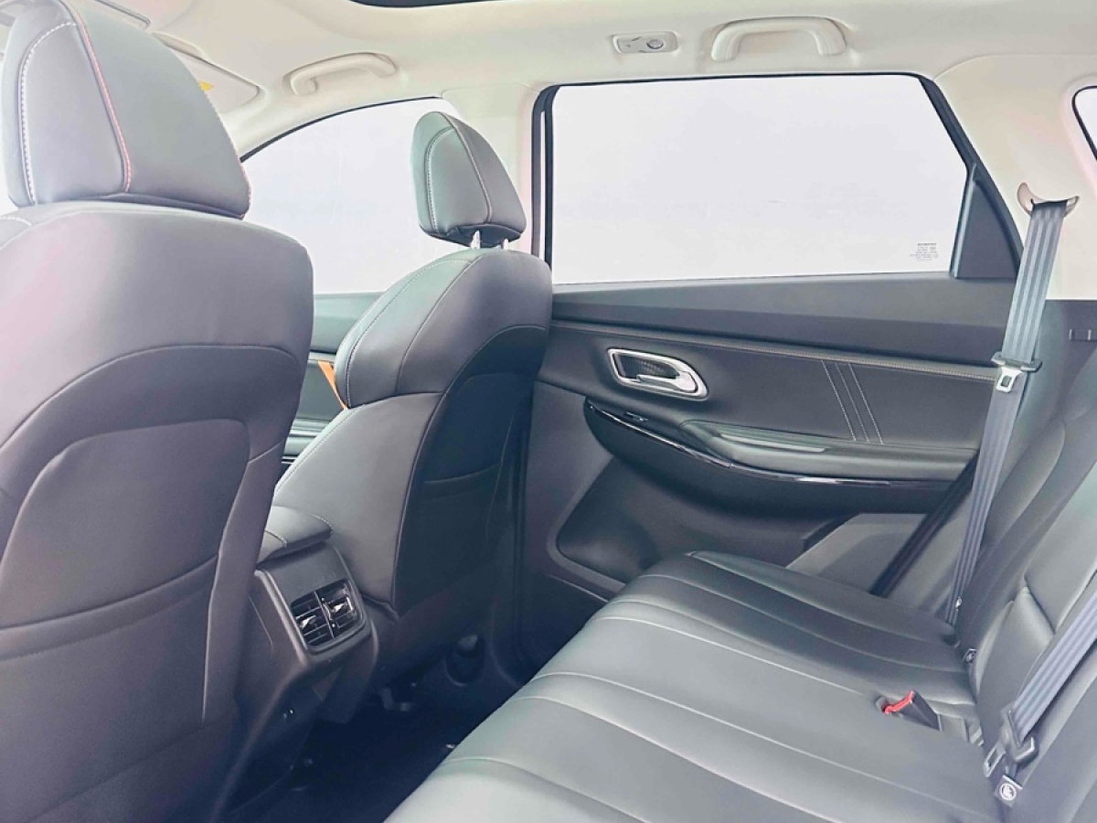 Changan X7 PLUS 2022 car image #8