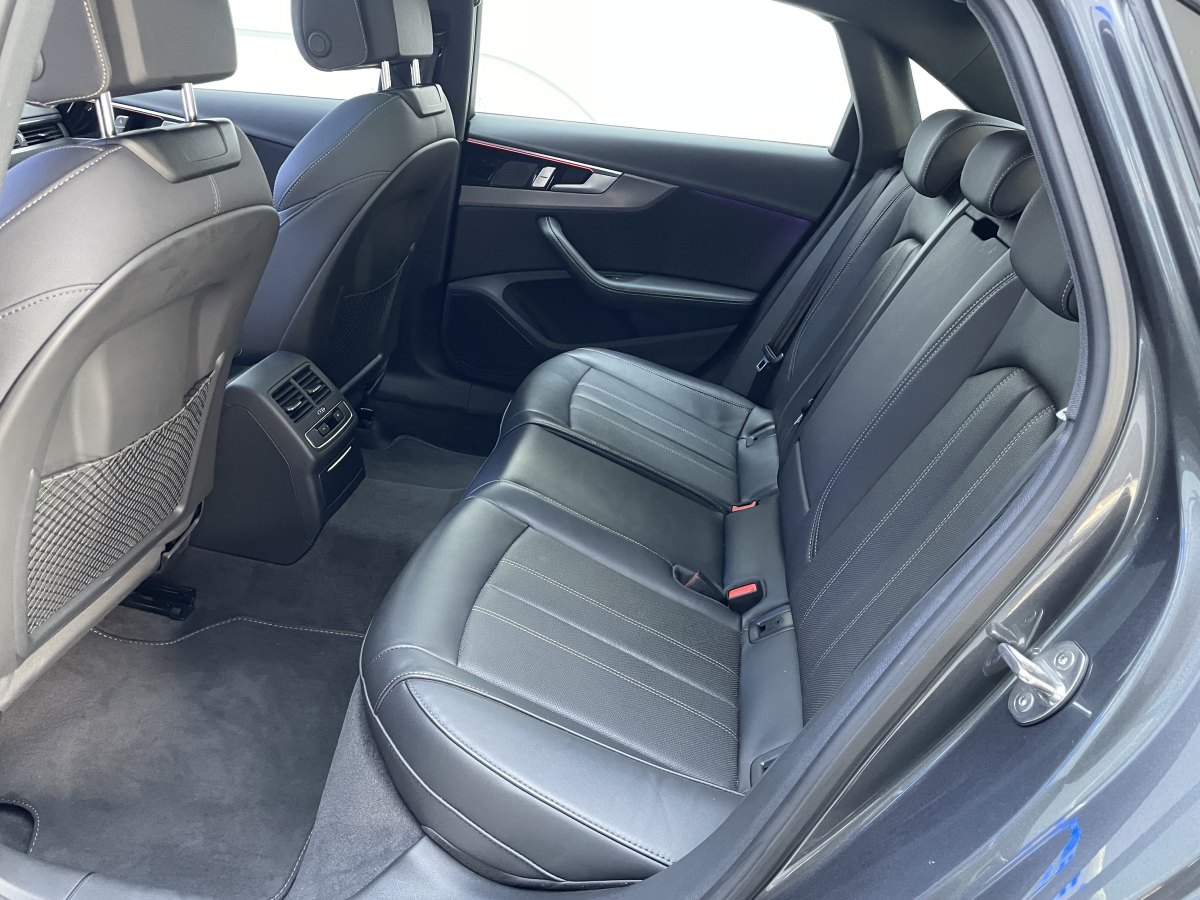 Audi RS 3 2024 car image #8