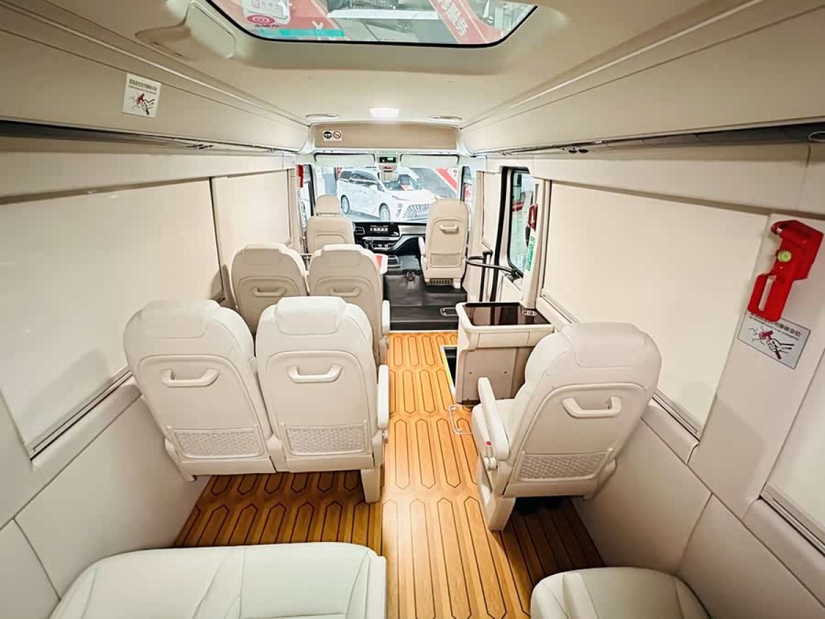 HongQi GuoYue 2024 car image #8