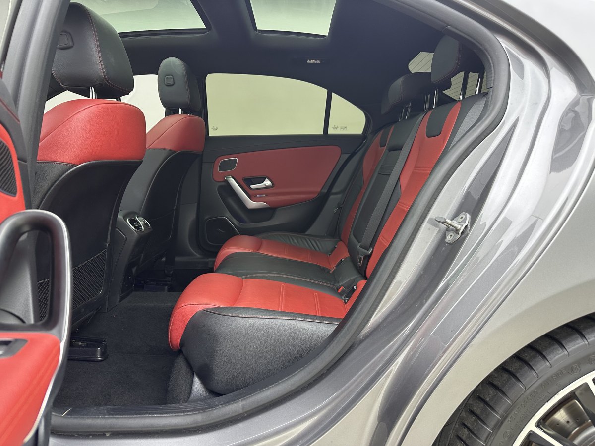 Mercedes-Benz A AMG 2021 image de voiture #8