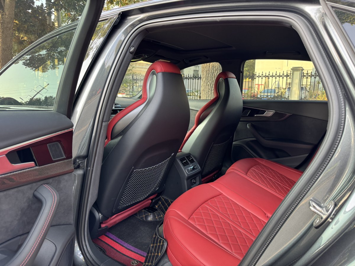 Audi S4 2023 imagem de carro #8