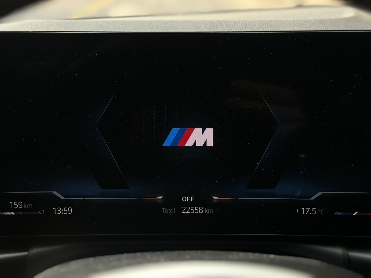 BMW M240i 2023 #8 BMW M240i 2023 car image #8