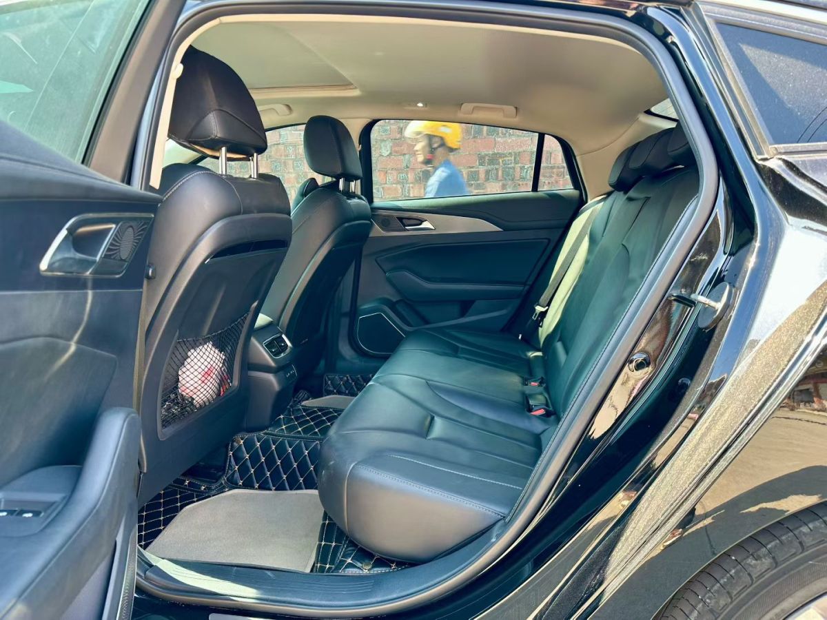 HongQi H5 2021 #8 HongQi H5 2021 car image #8