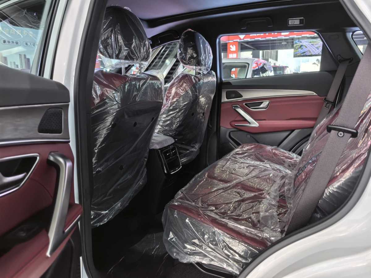 Jetour X70 PRO 2025 #8 Jetour X70 PRO 2025 car image #8