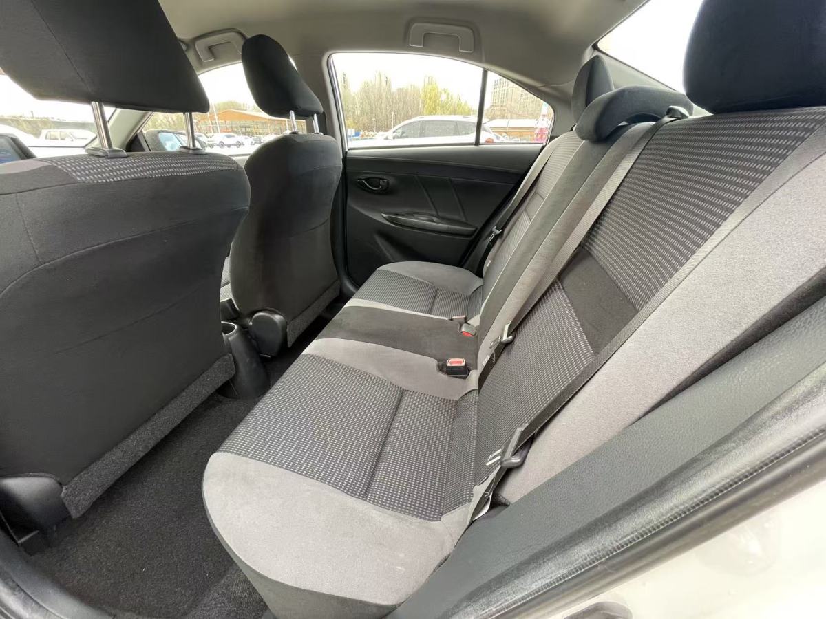 Toyota Vios 2021 изображение автомобиля #8