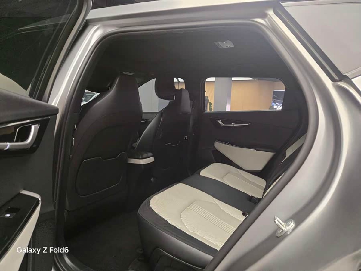 Kia EV6 2023 изображение автомобиля #8