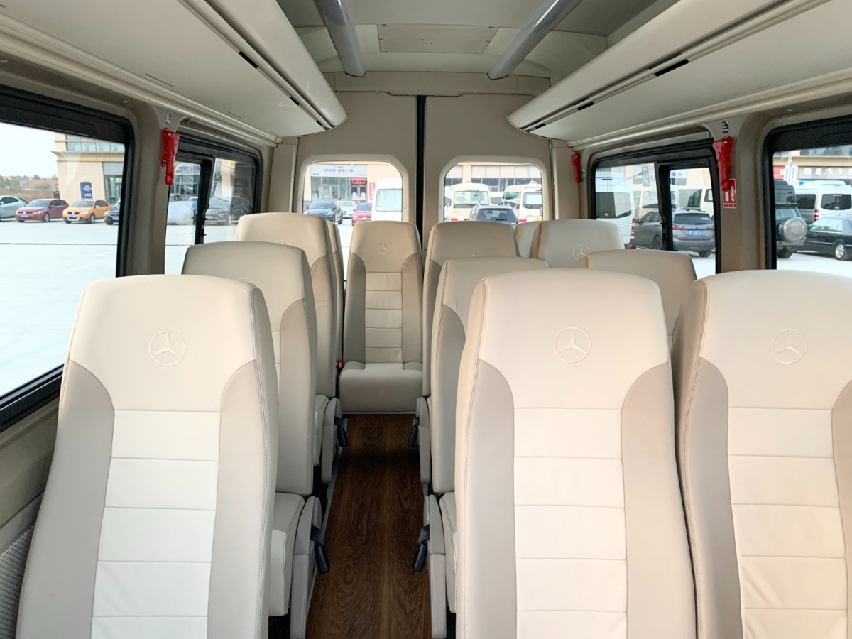 Mercedes-Benz Sprinter 2019 #8 Mercedes-Benz Sprinter 2019 car image #8