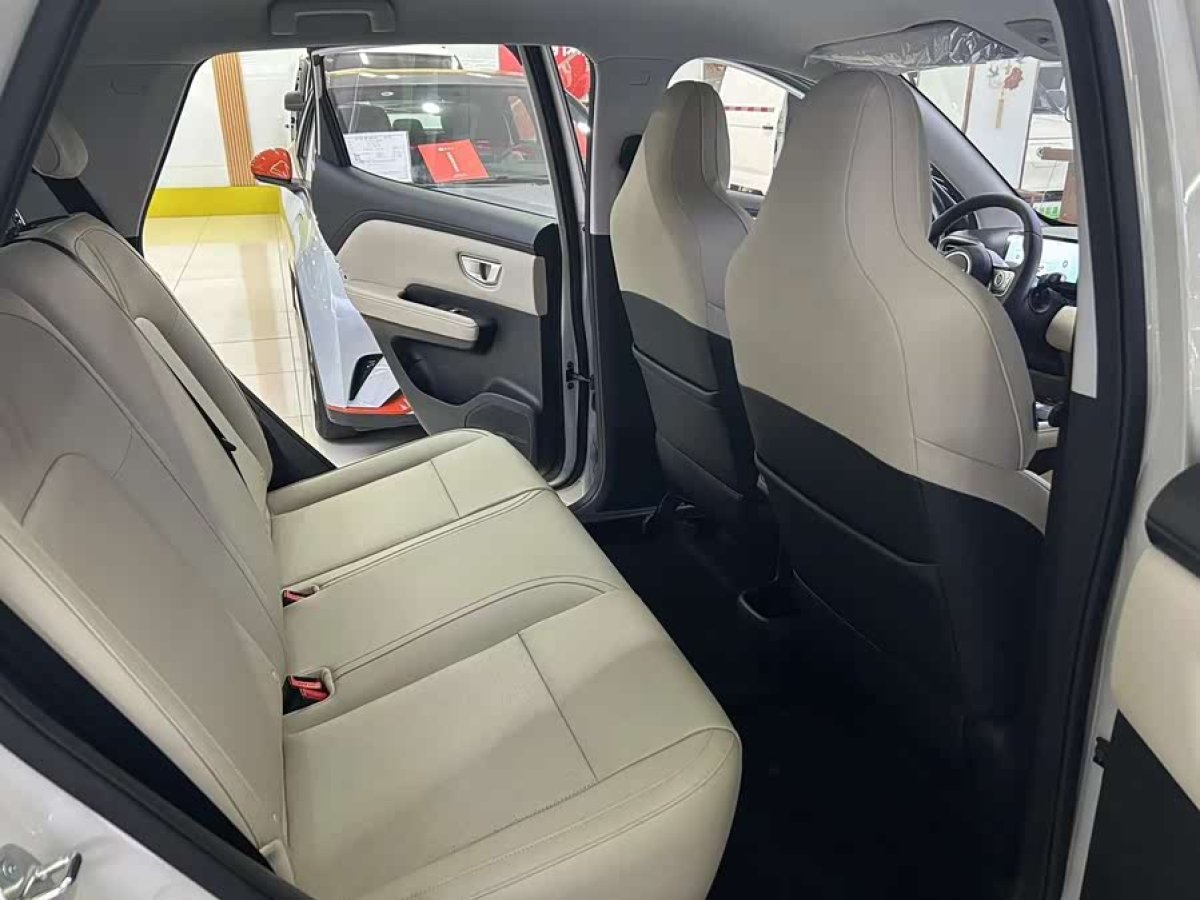 五菱汽车 五菱缤果PLUS 2025 汽车图片 #8