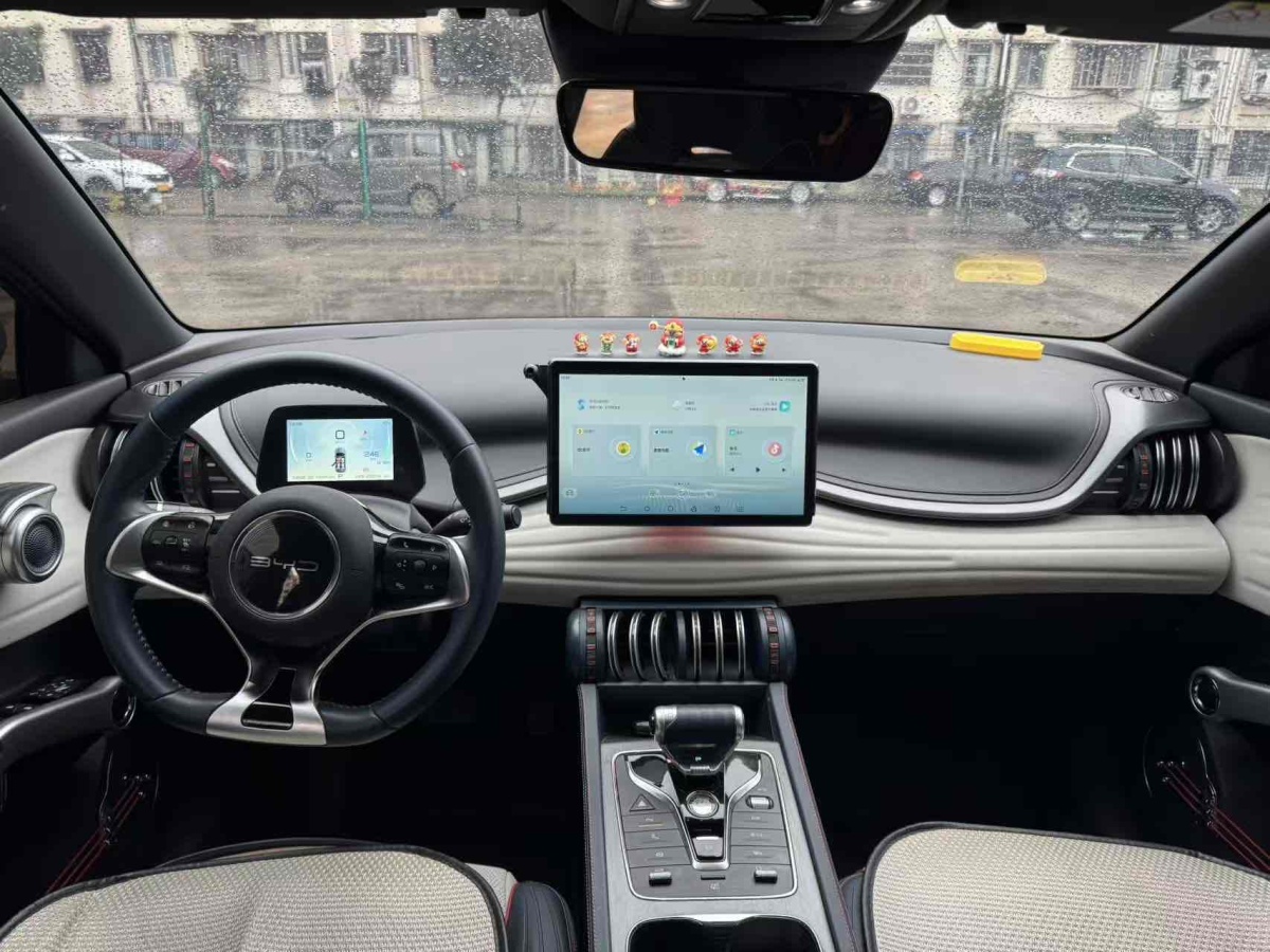 BYD Yuan 2022 car image #8