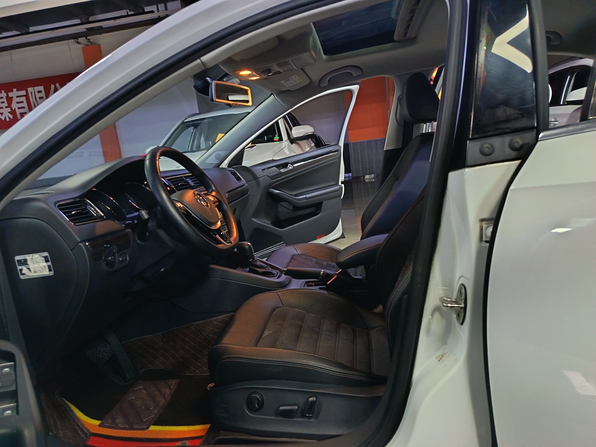 Volkswagen Sagitar 2015 #8 Volkswagen Sagitar 2015 imagem de carro #8