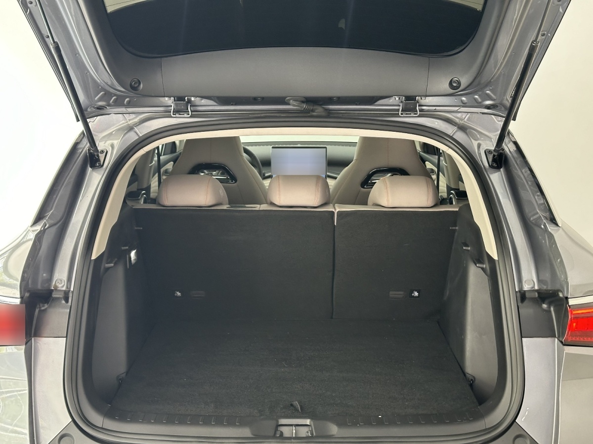 BYD Yuan 2024 immagine di auto #8