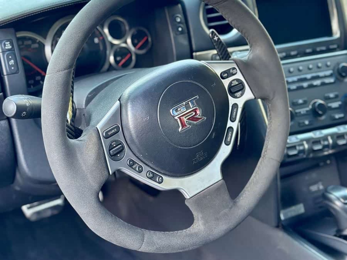 日产 日产GT-R 2009 汽车图片 #8