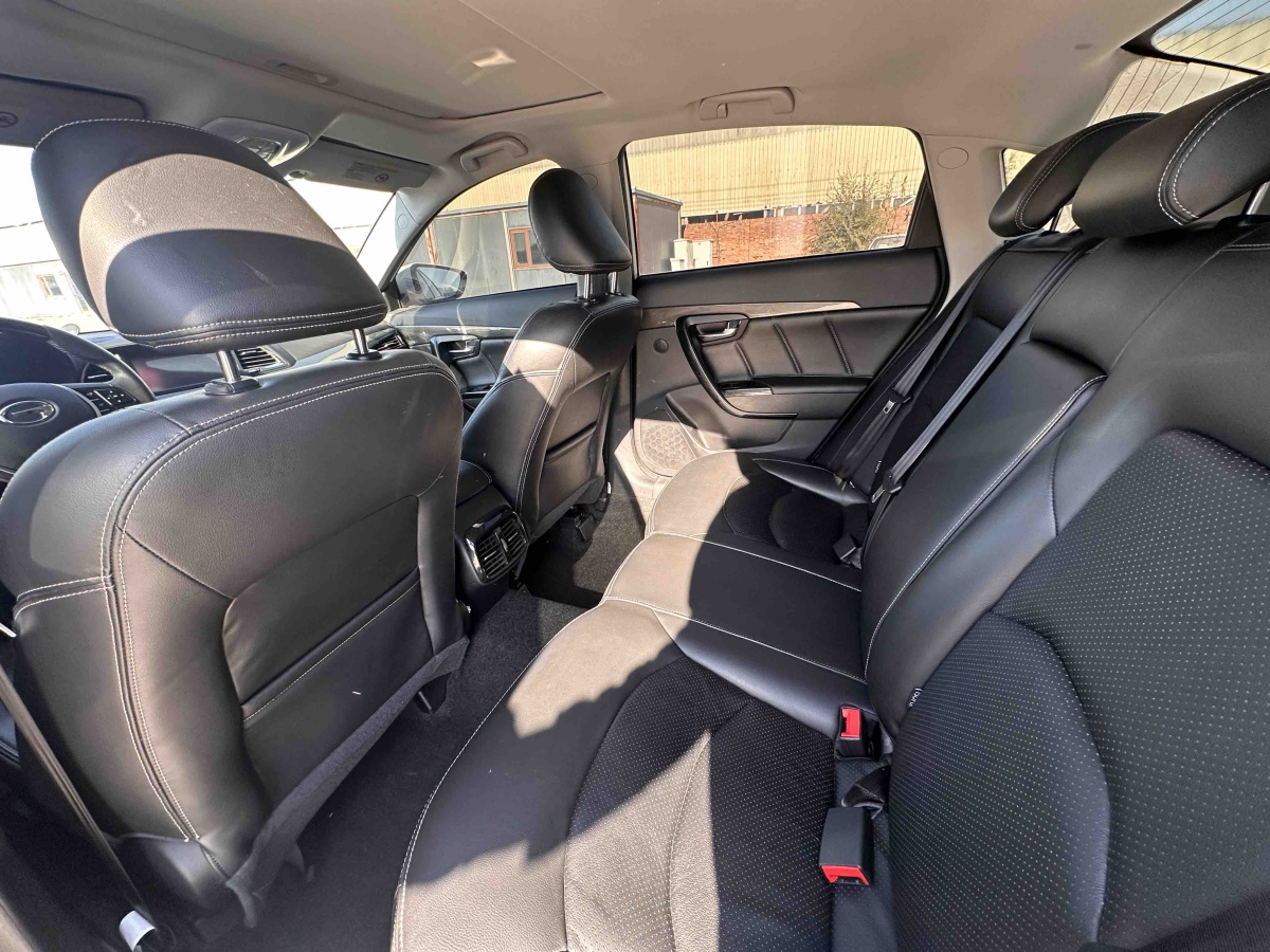 GAC Trumpchi GA6 2015 #8 GAC Trumpchi GA6 2015 car image #8