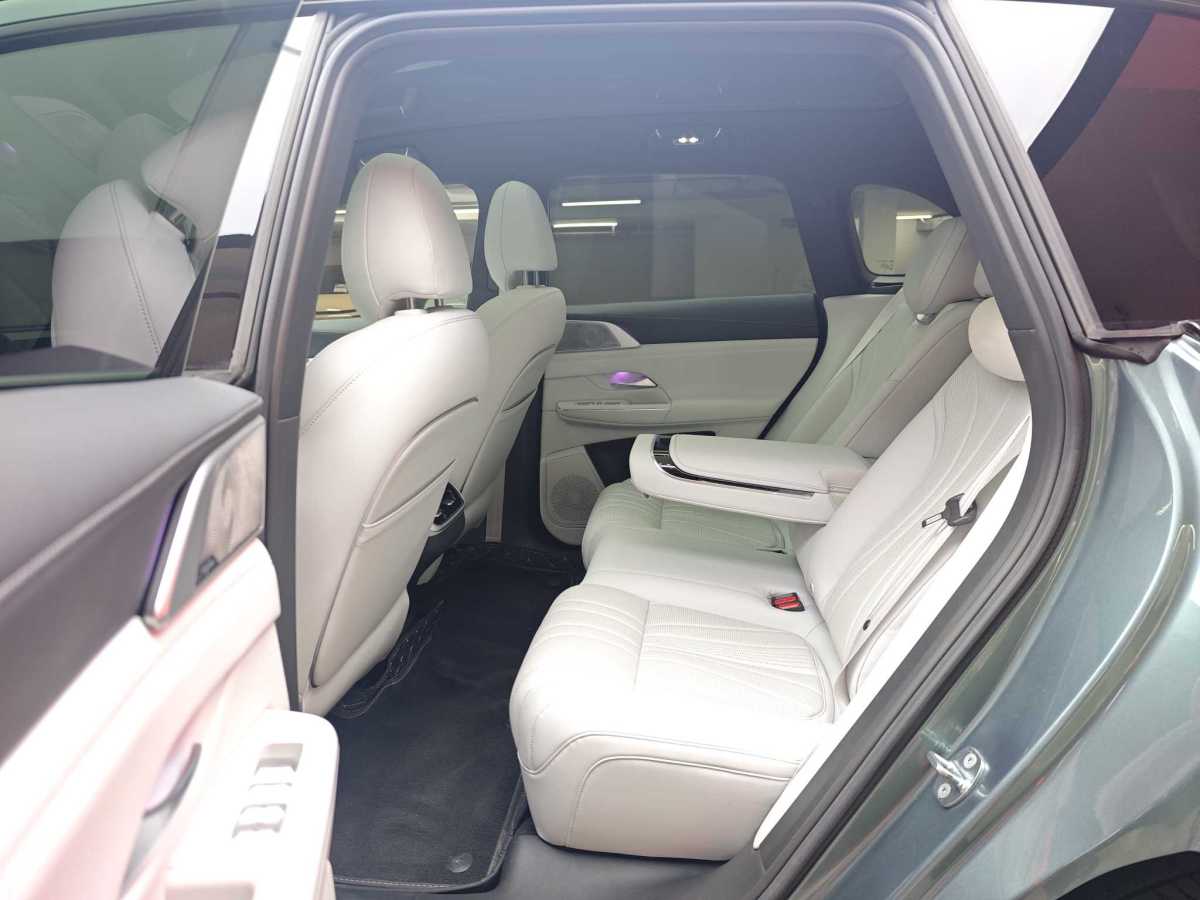 Xpeng G9 2023 #8 Xpeng G9 2023 immagine di auto #8