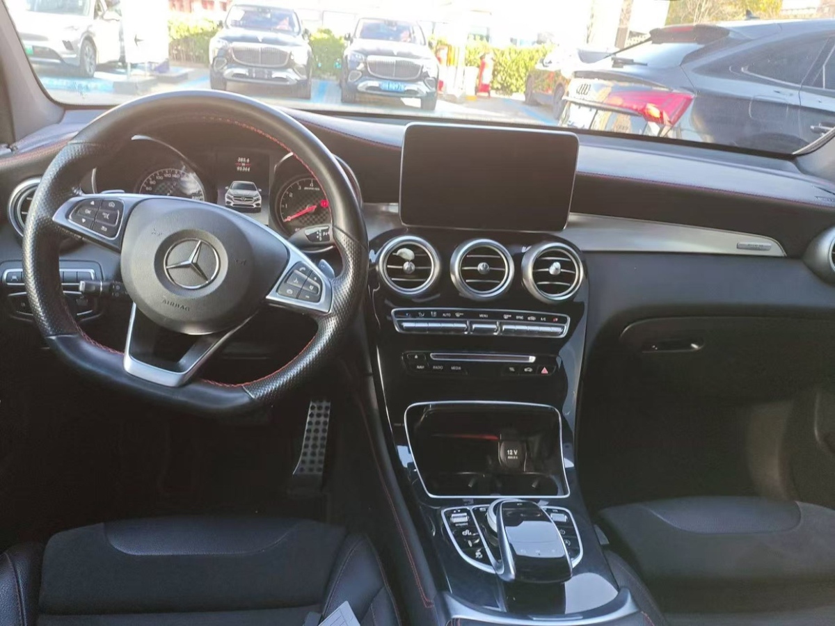 Mercedes-Benz GLC Coupe AMG 2018 image de voiture #8