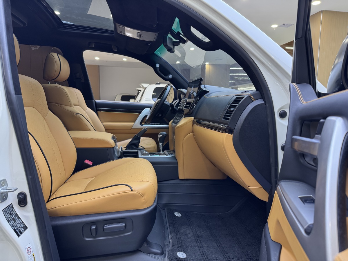 丰田 兰德酷路泽 2014 汽车图片 #8