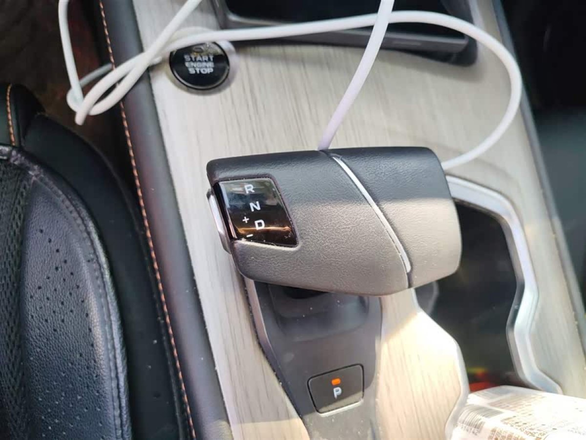 Changan X7 PLUS 2023 car image #8