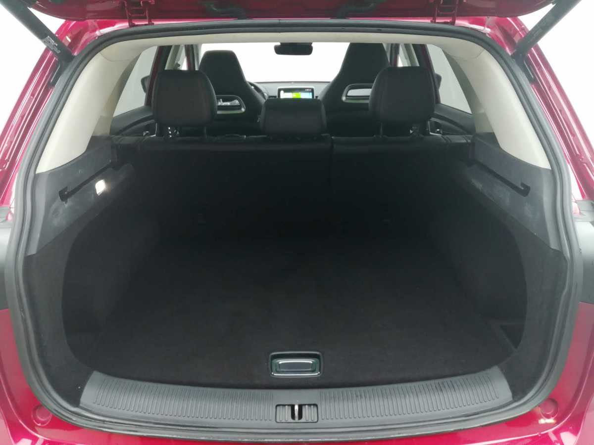 MG HS 2019 car image #8