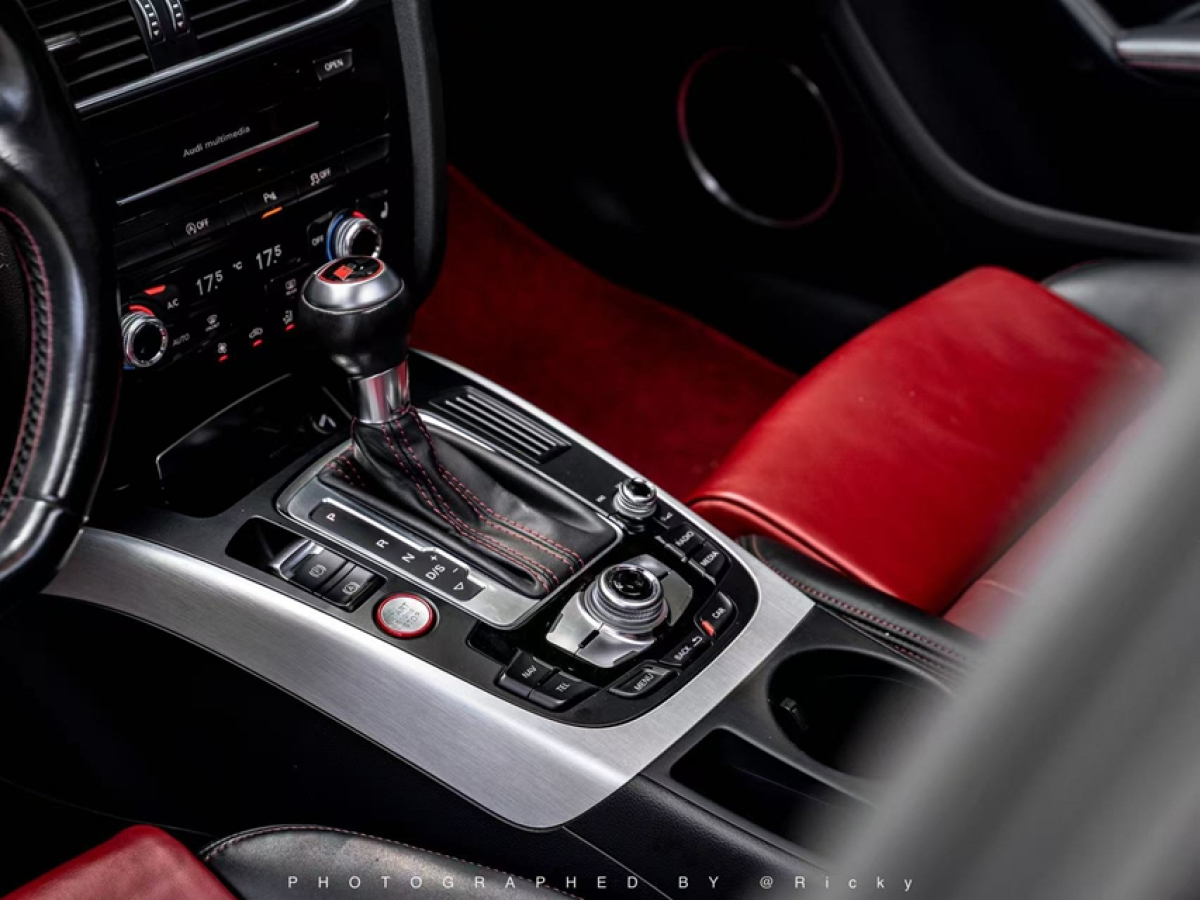 Audi S5 2014 car image #8