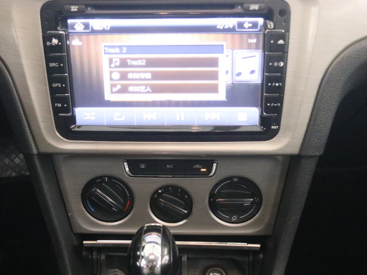 Volkswagen Lavida 2014 car image #8