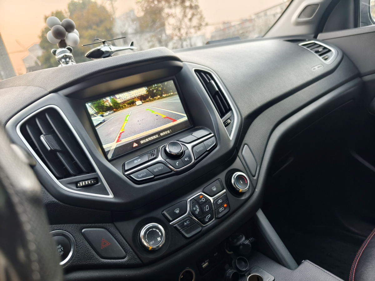 Chery Tiggo 2014 car image #8