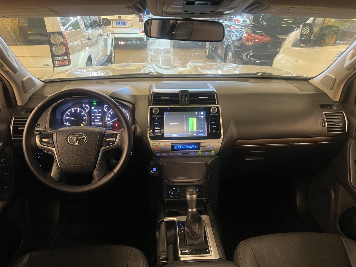 Toyota Land Cruiser Prado 2019 #8 Toyota Land Cruiser Prado 2019 car image #8