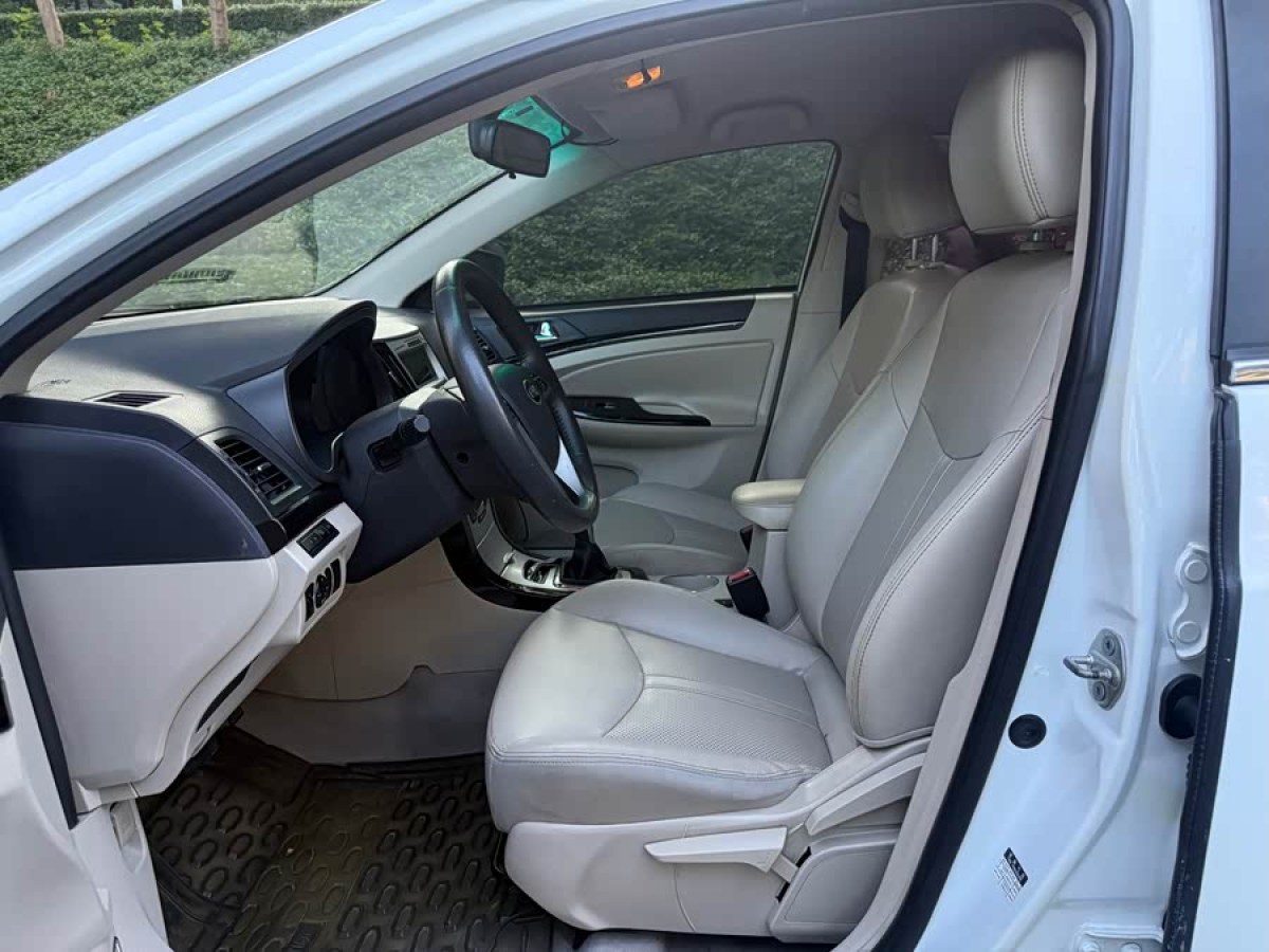 BYD e5 2017 #8 BYD e5 2017 car image #8