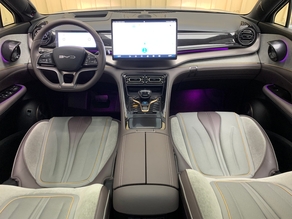 BYD Frigate 07 2022 #8 BYD Frigate 07 2022 car image #8