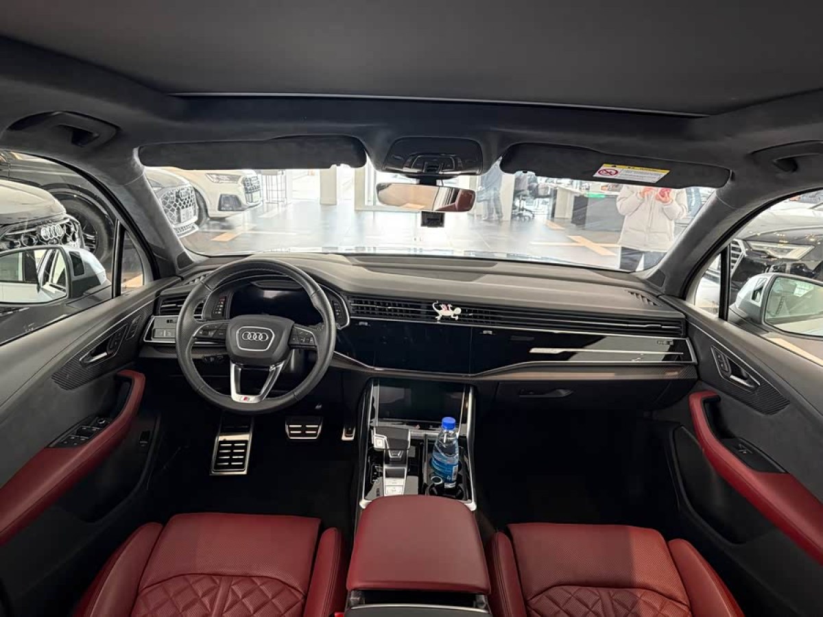 Audi SQ7 2024 immagine di auto #8