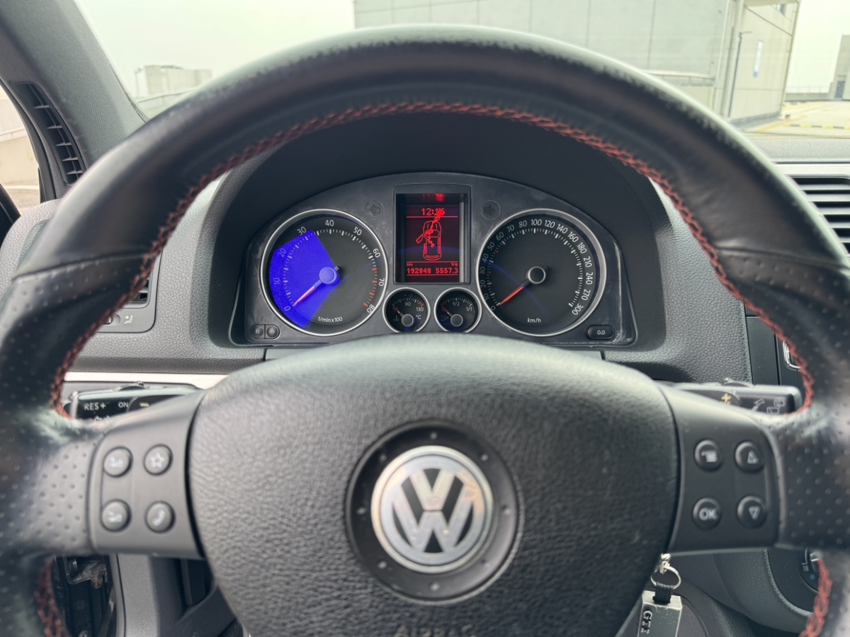 Volkswagen Golf (Imported) 2008 imagem de carro #8