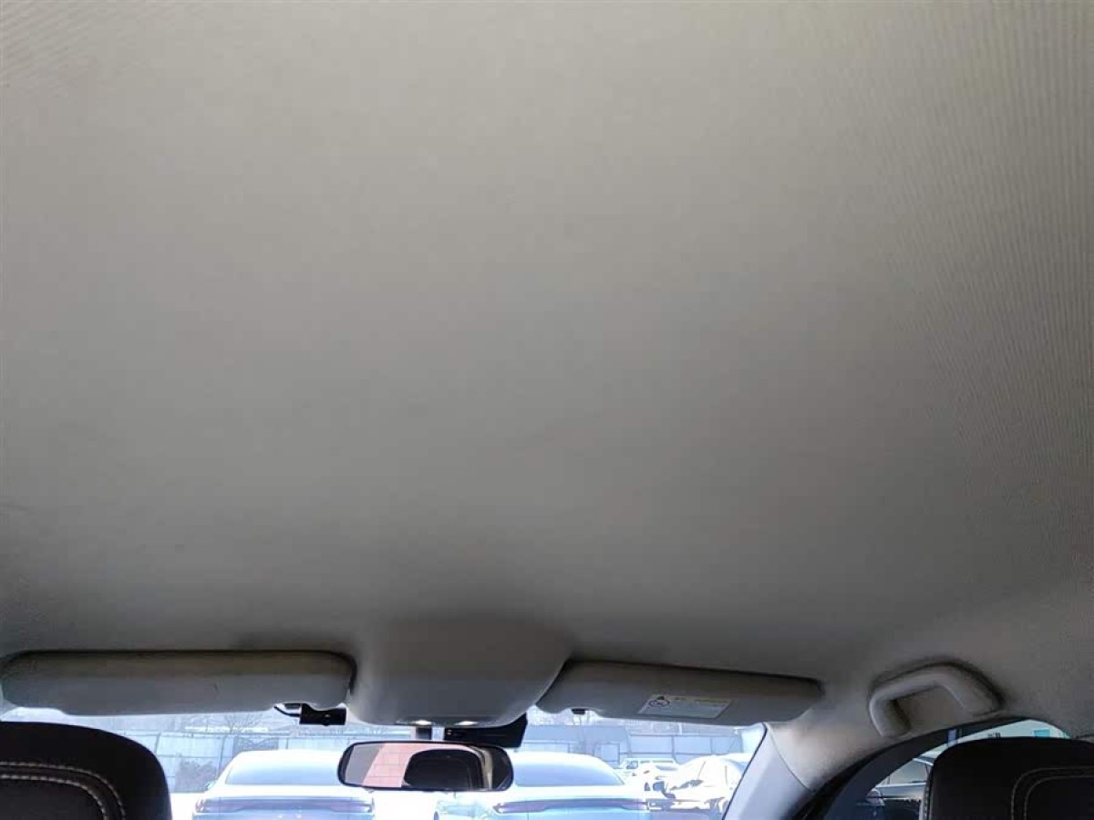 BYD e3 2020 car image #8