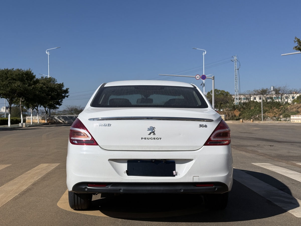 Peugeot 308 2014 #8 Peugeot 308 2014 car image #8