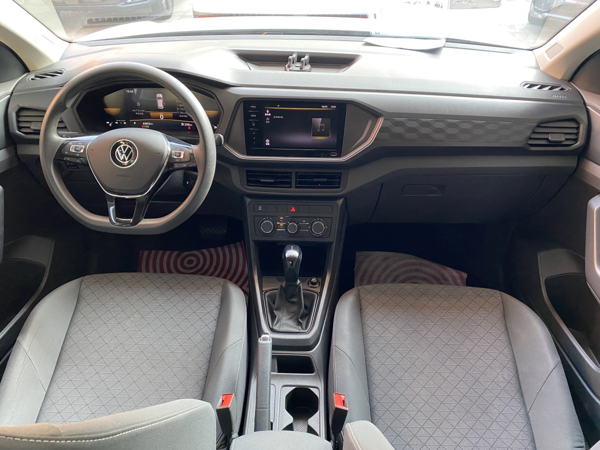 Volkswagen T-Cross 2023 #8 Volkswagen T-Cross 2023 car image #8