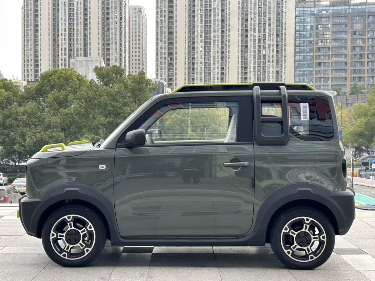 GEELY 2024 #8 GEELY 2024 car image #8