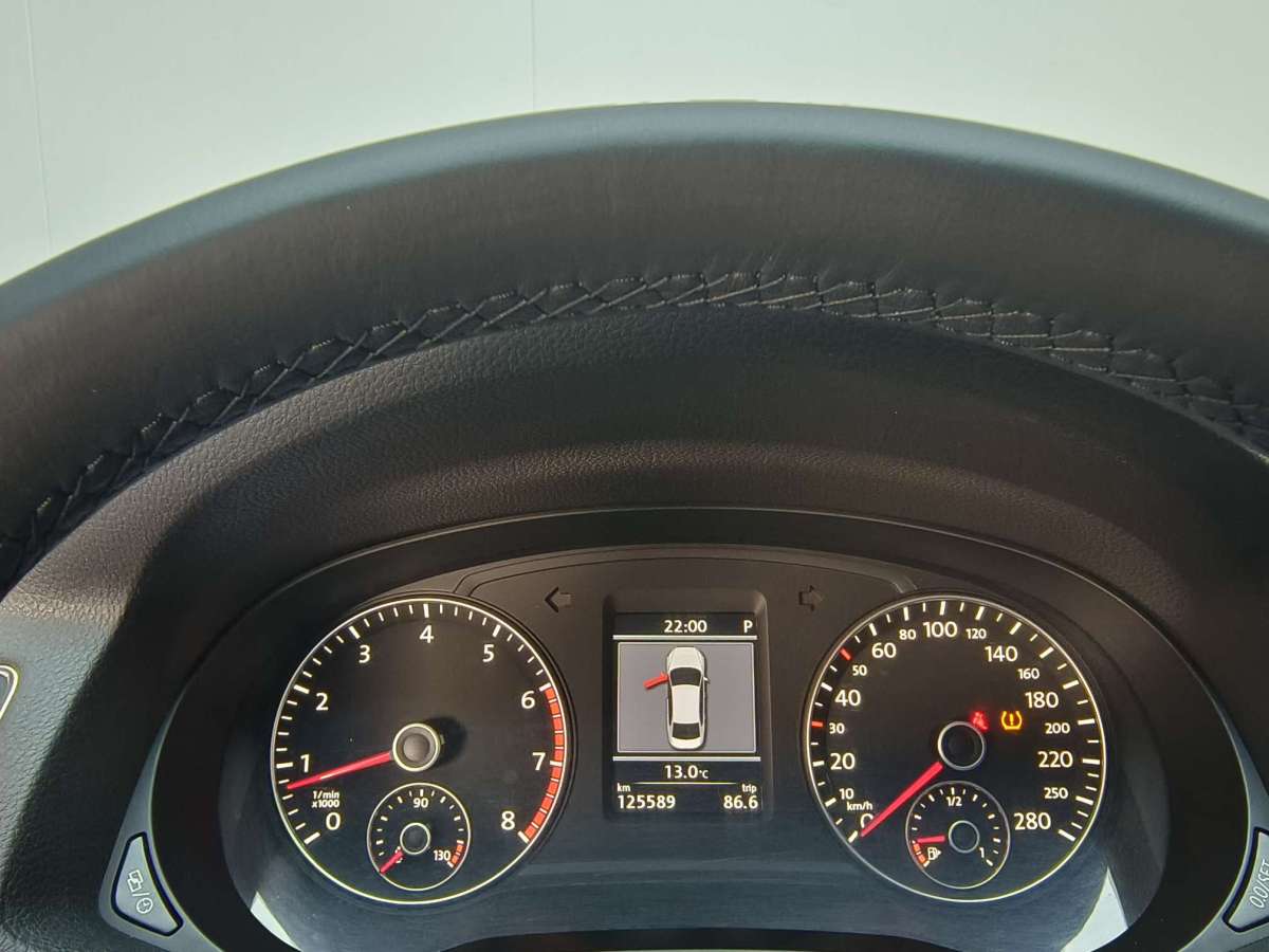 Volkswagen Passat 2016 car image #8