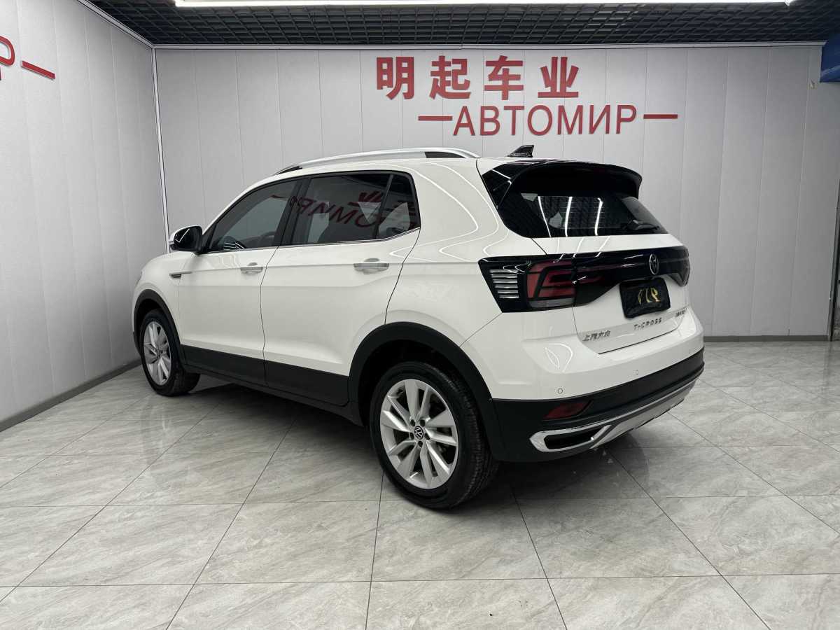 Volkswagen T-Cross 2021 #8 Volkswagen T-Cross 2021 car image #8