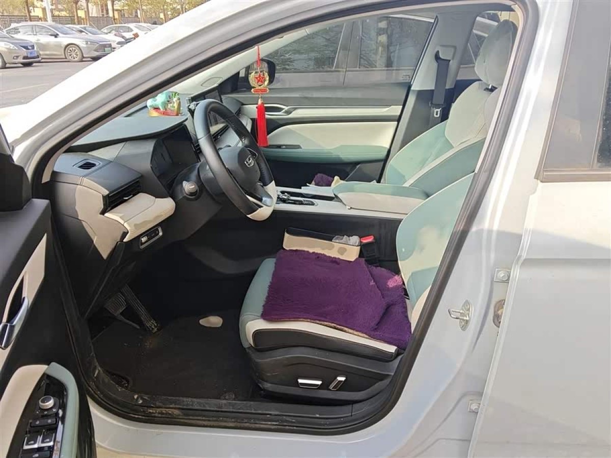 GEELY 2022 car image #8