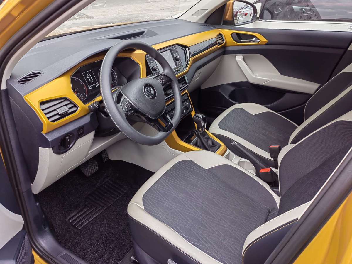 Volkswagen T-Cross 2019 car image #8
