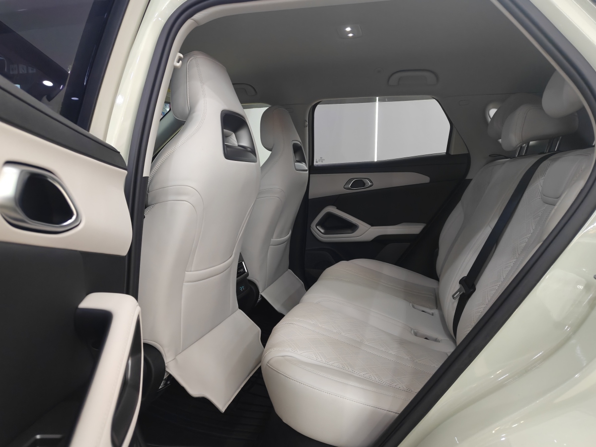 BYD YuanUP 2025 car image #8