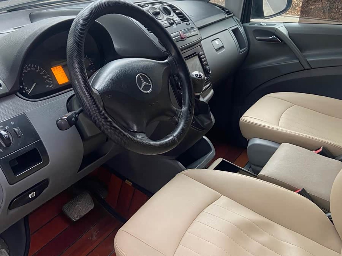 Mercedes-Benz Vito 2010 #8 Mercedes-Benz Vito 2010 car image #8