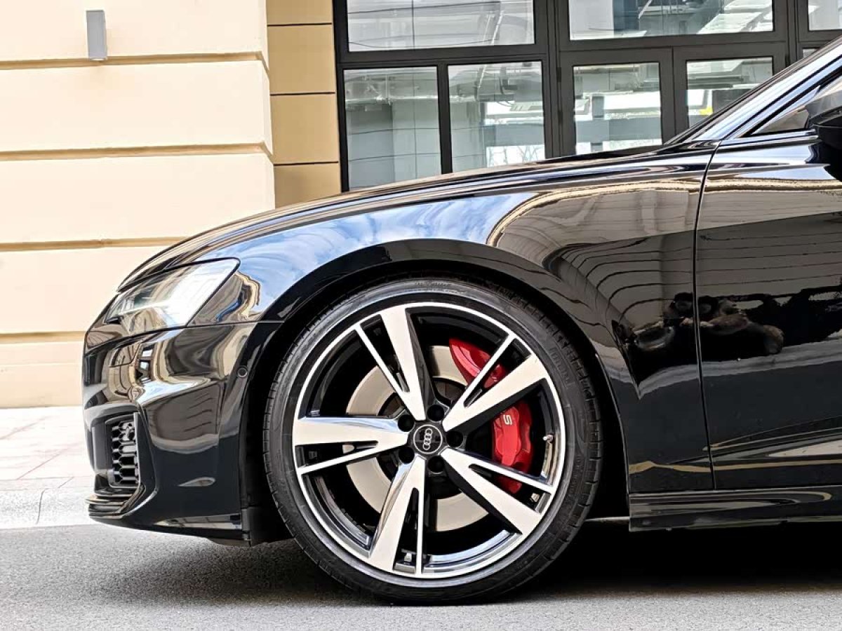 Audi S6 2022 car image #8