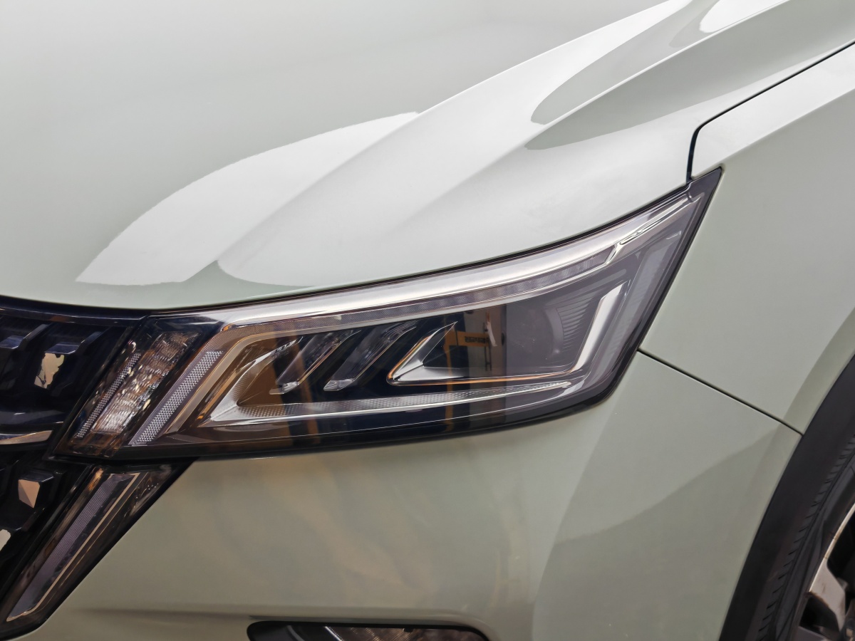 Wuling Asta 2022 #8 Wuling Asta 2022 صورة سيارة #8