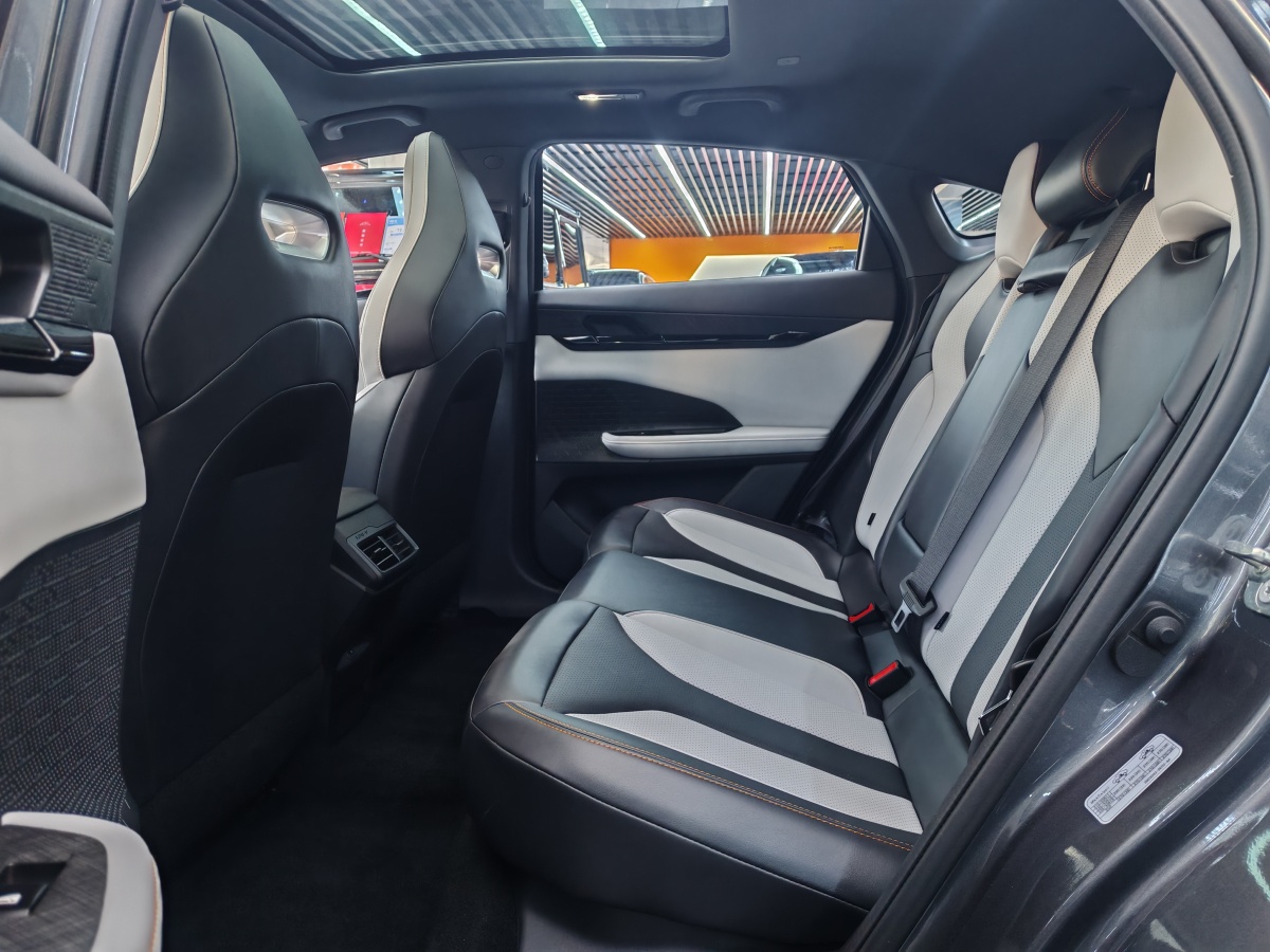 Changan UNI-V iDD 2024 #8 Changan UNI-V iDD 2024 car image #8