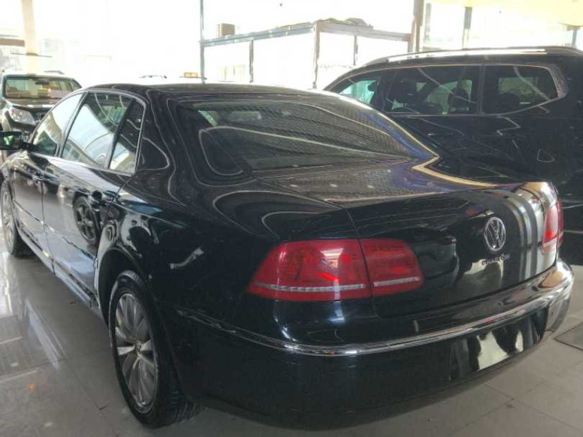 Volkswagen Pheaton 2011 immagine di auto #8