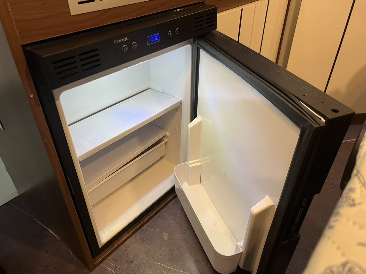 Mercedes-Benz Sprinter 2017 car image #8