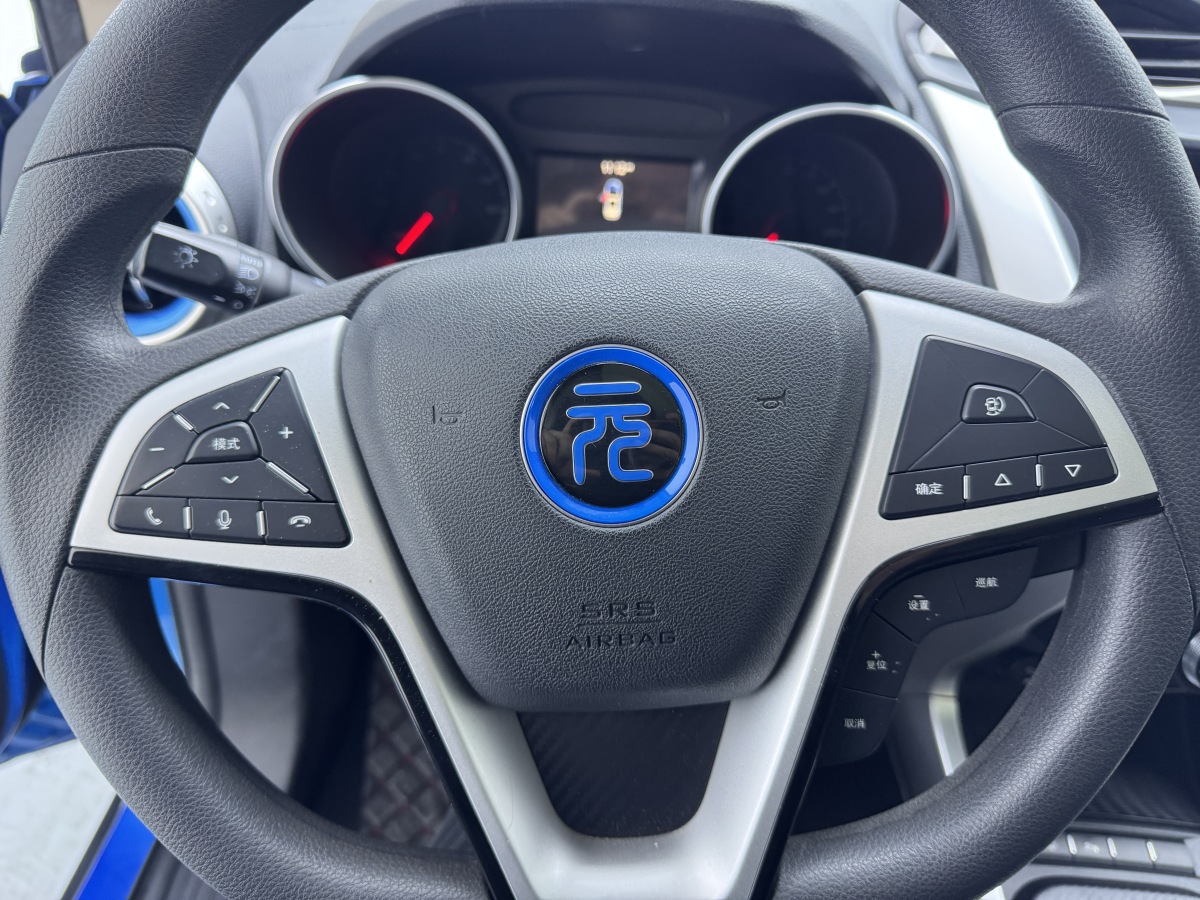 BYD Yuan New Energy 2019 #8 BYD Yuan New Energy 2019 car image #8