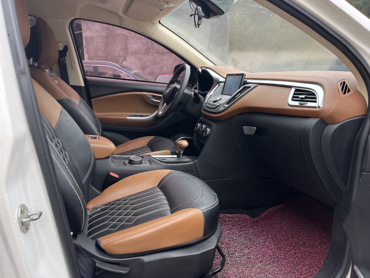 Soueast DX7 2018 car image #8