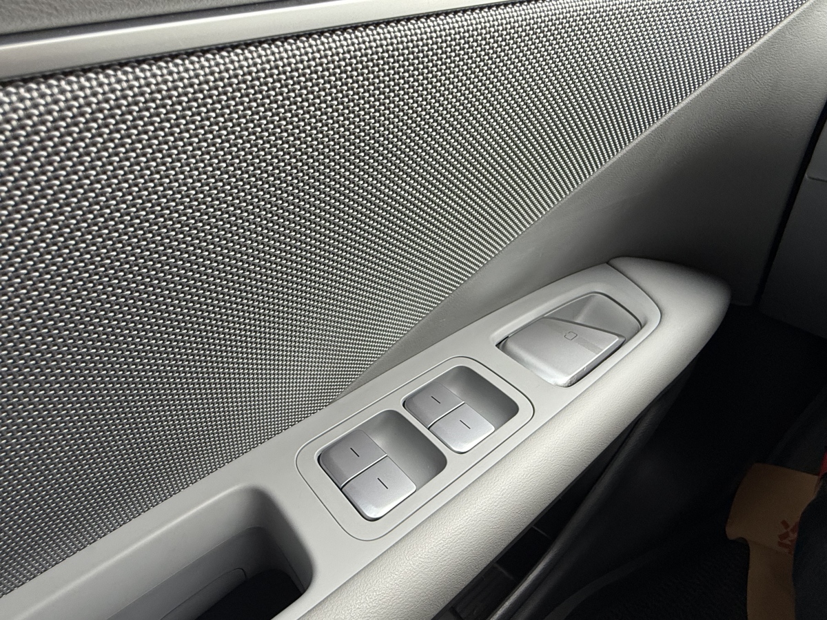 Xpeng MONA M03 2025 imagem de carro #8